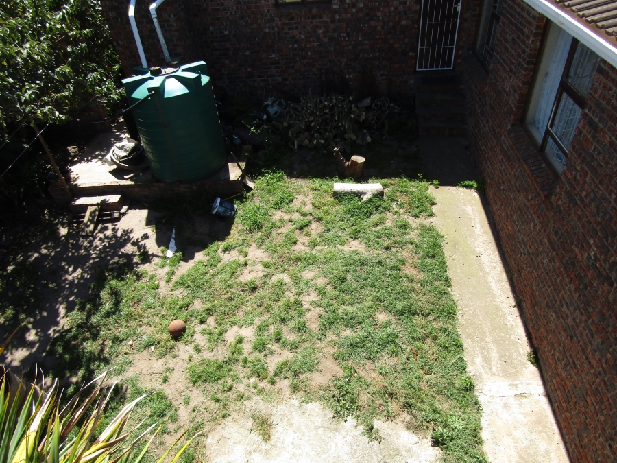 4 Bedroom Property for Sale in Kruisfontein Eastern Cape